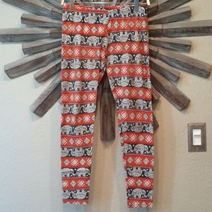 No Boundaries Elephant Leggings